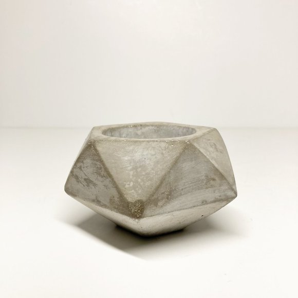 MINI PLANTER POT Concrete Geometric Shape - Picture 2 of 6